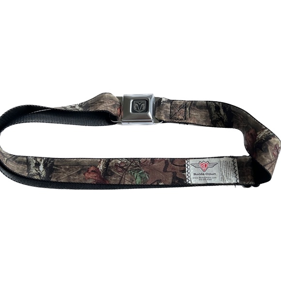 Buckle-down Belt Chrysler Logo Seatbelt Lap Dodge Ram 2014 Woods Forest Hunting - Picture 2 of 7